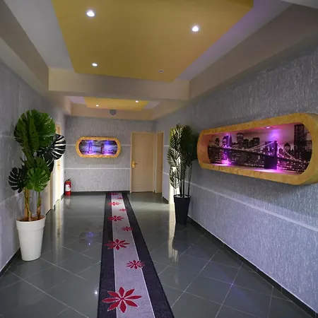 Hotel Ago
